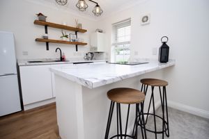 Kitchen- click for photo gallery